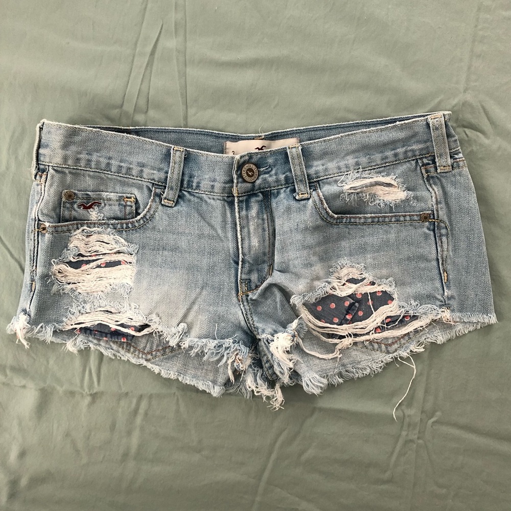 Hollister women’s light blue jean shorts size 3/26
